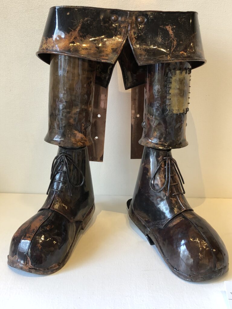 マッド・ハッターのプーツ